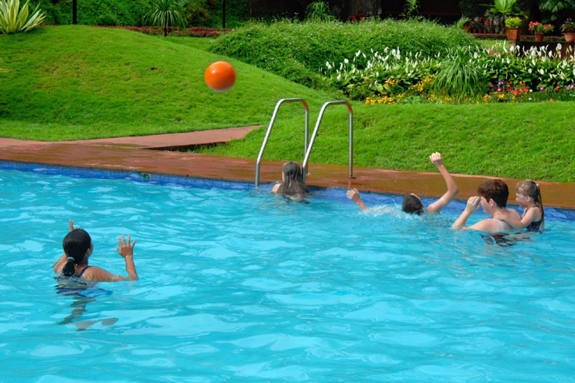 Carmelia Haven Resort Thekkady Exteriér fotografie